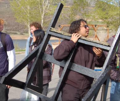 Canoe stand